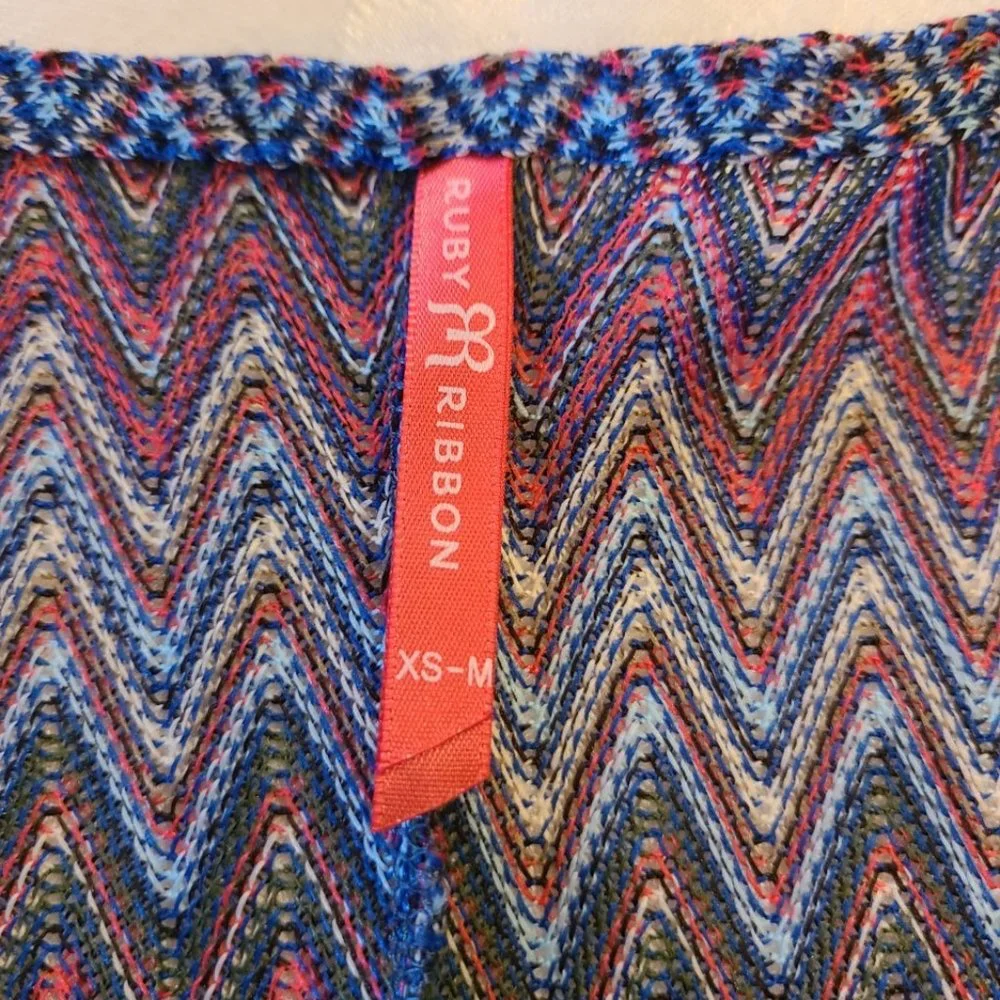 Ruby Ribbon Flamestitch Tunic #0342 Size XS-M